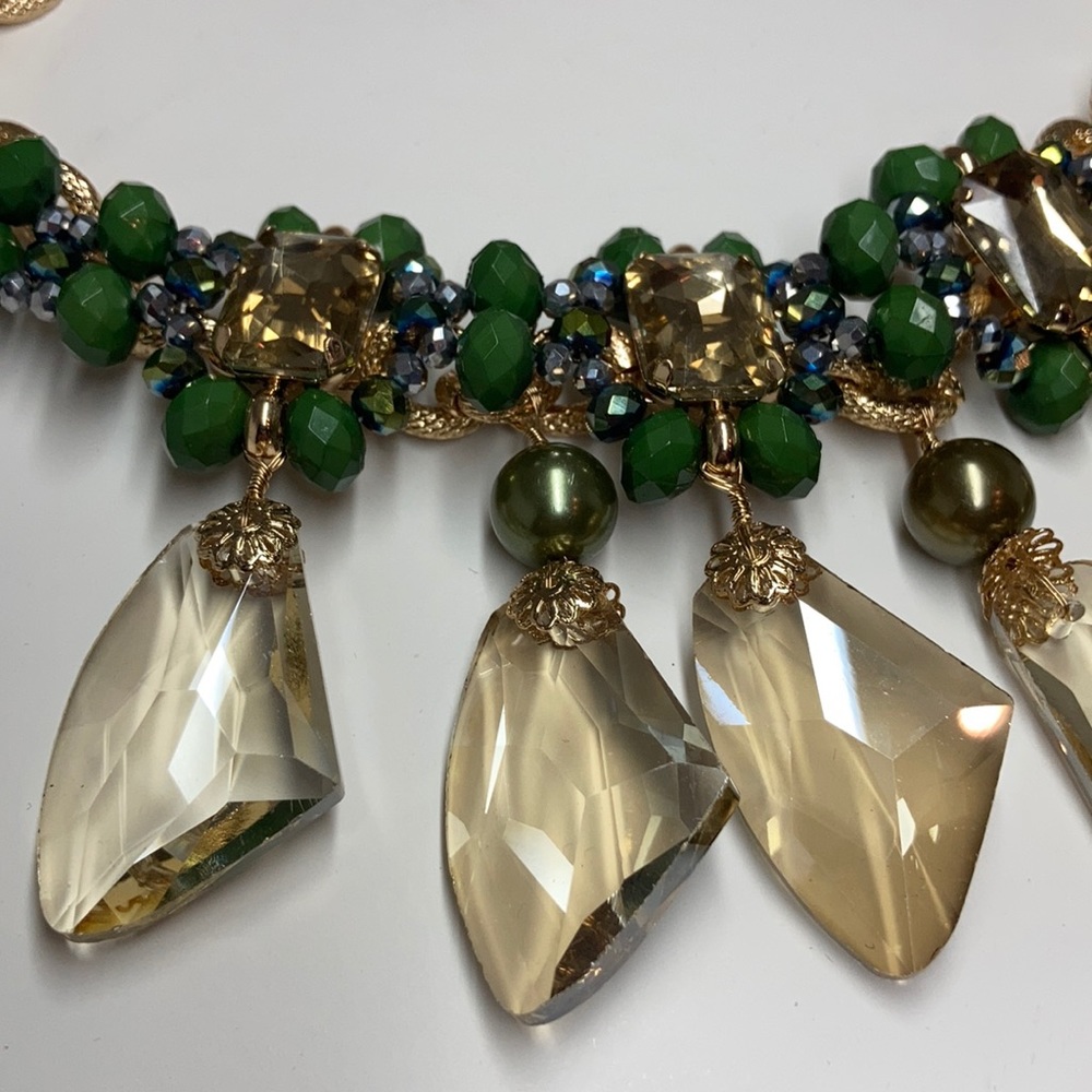 Park Lane Green/Gold Necklace - Picture 4 of 5